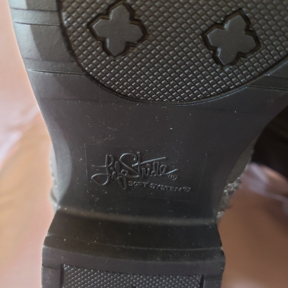 NWOB Lifestride Xandy Dark Gray Boots - Picture 6 of 7